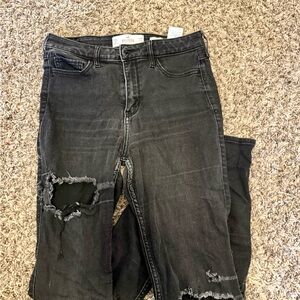 Hollister Black Distressed Skinny Jeans